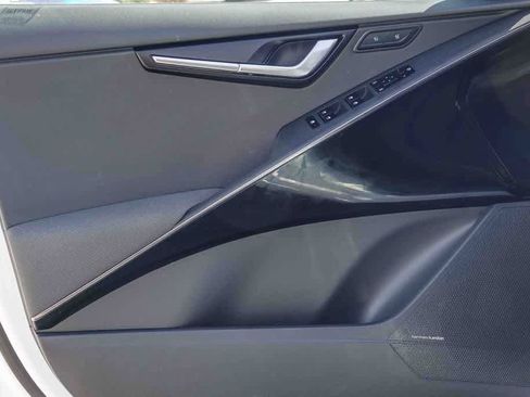 Certified 2023 Kia Niro Wave image 19