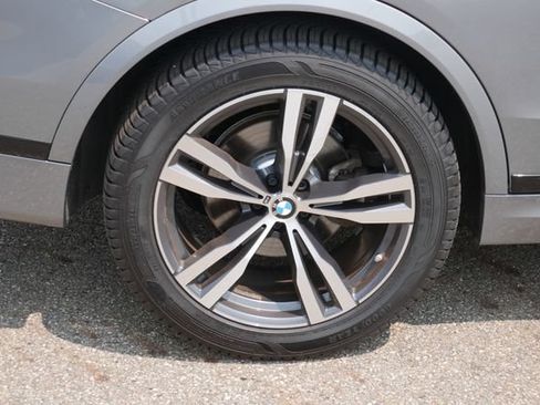 Used 2024 BMW X7 xDrive40i w/ Executive Package AWD/4WD image 13