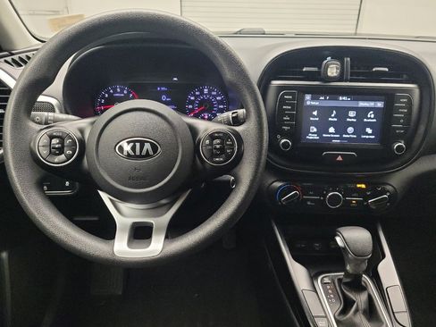 Used 2020 Kia Soul S FWD image 22