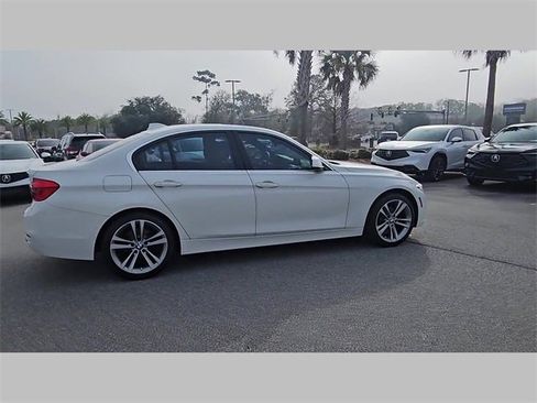 Used 2017 BMW 330i Sedan image 30