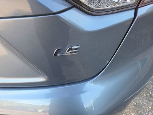 Used 2025 Toyota Corolla LE w/ LE Premium Package image 11