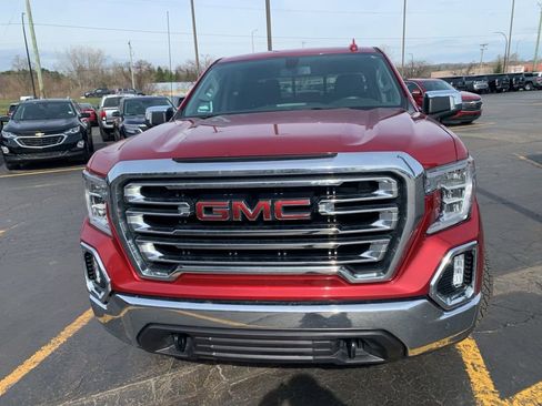Used 2021 GMC Sierra 1500 SLT w/ SLT Premium Package AWD/4WD image 4