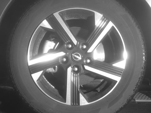 Used 2025 Nissan Sentra SV FWD image 12