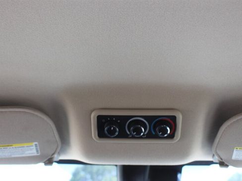 Used 2020 Chevrolet Express 3500 LT w/ LT Preferred Equipment Group RWD image 21