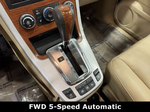 Used 2008 Chevrolet Equinox LTZ image 8