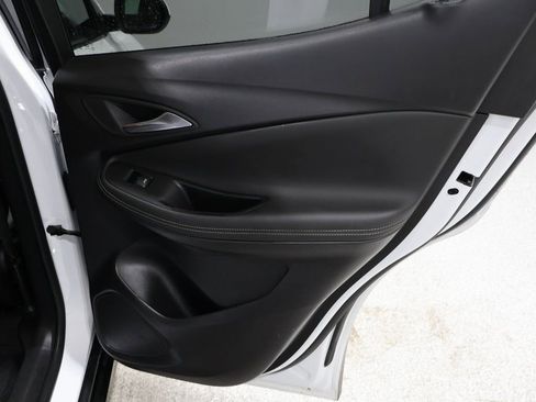 Used 2024 Buick Encore GX Sport Touring image 22