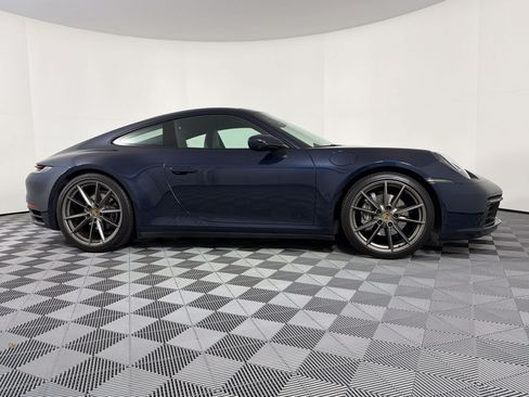 Used 2022 Porsche 911 Carrera RWD image 8