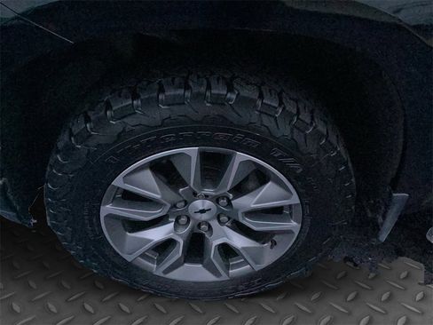 Used 2019 Chevrolet Silverado 1500 RST image 35