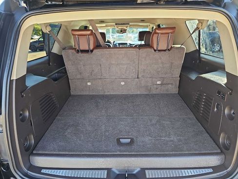 Used 2016 Chevrolet Suburban LTZ image 40