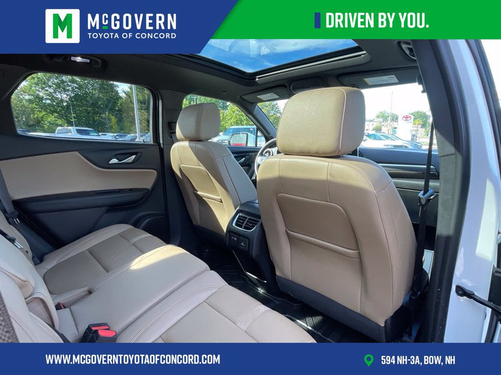 Used 2024 Chevrolet Blazer Premier w/ Driver Confidence II Package AWD/4WD image 33
