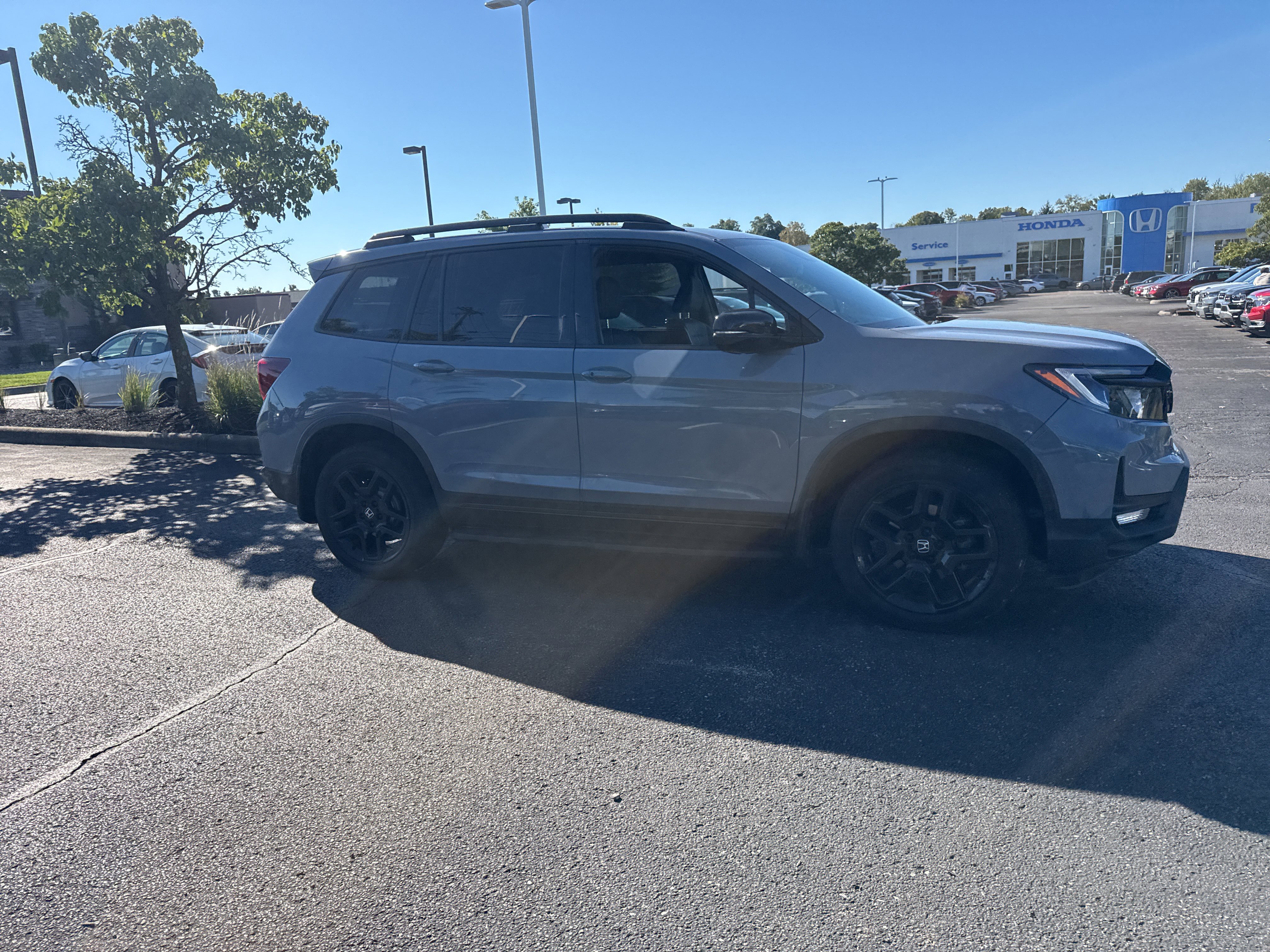 Used 2024 Honda Passport Black Edition image 24