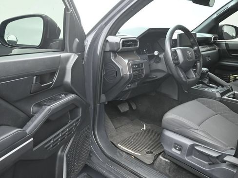Used 2024 Toyota Tacoma SR5 RWD image 10
