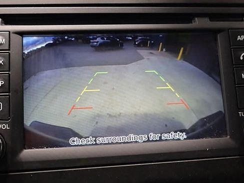 Used 2021 Nissan Frontier PRO-4X w/ Pro-4x Utility Package image 10