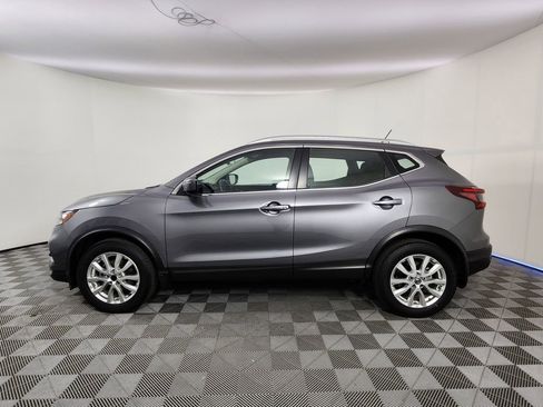 Used 2021 Nissan Rogue Sport SV AWD/4WD image 2