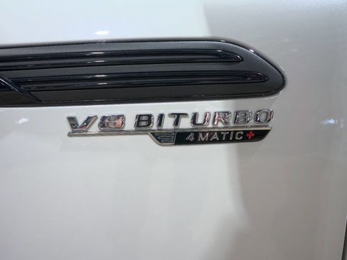 Used 2022 Mercedes-Benz SL 63 AMG 4MATIC image 35