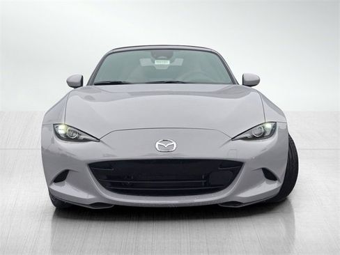 New 2025 MAZDA MX-5 Miata Grand Touring image 2