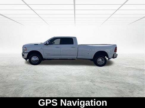 Used 2019 RAM 3500 Limited image 8