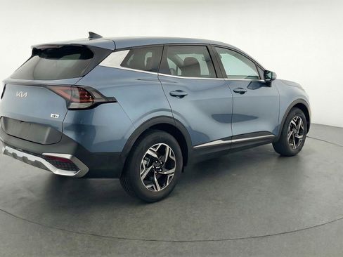 Used 2025 Kia Sportage LX AWD/4WD image 9