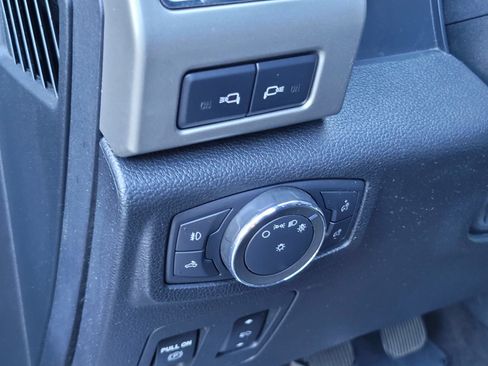 Used 2020 Ford F150 Lariat AWD/4WD image 18