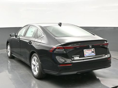 Certified 2025 Honda Accord LX image 4