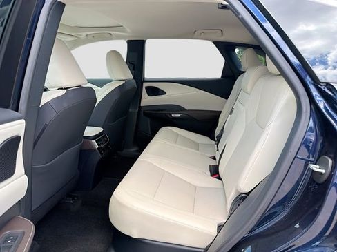 Used 2025 Lexus RX 350 Premium Plus w/ Accessory Package (Z1) FWD image 22