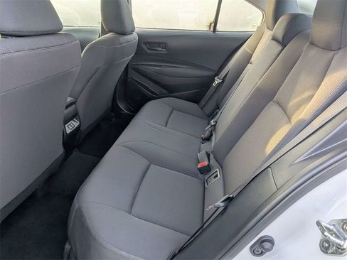 Used 2025 Toyota Corolla LE image 12