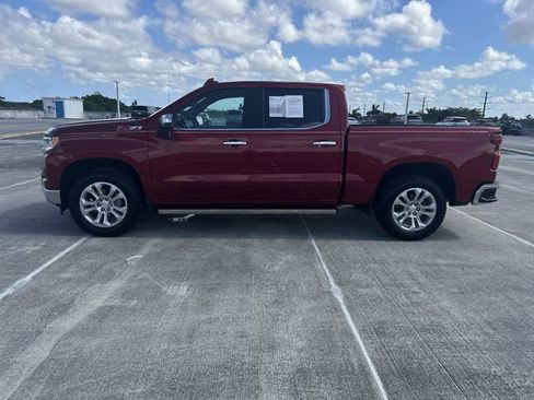 Used 2023 Chevrolet Silverado 1500 LTZ w/ Z71 Off-Road Package AWD/4WD image 31