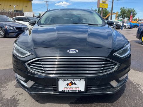 Used 2018 Ford Fusion Titanium FWD image 2