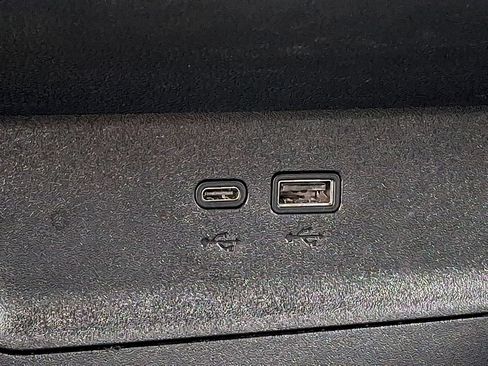 Used 2025 Chevrolet Equinox LT AWD/4WD image 23