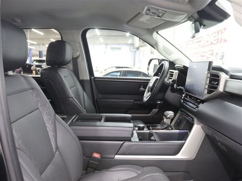 Used 2023 Toyota Tundra Limited AWD/4WD image 26