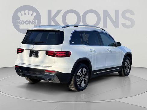 Used 2026 Mercedes-Benz GLB 250 4MATIC image 5