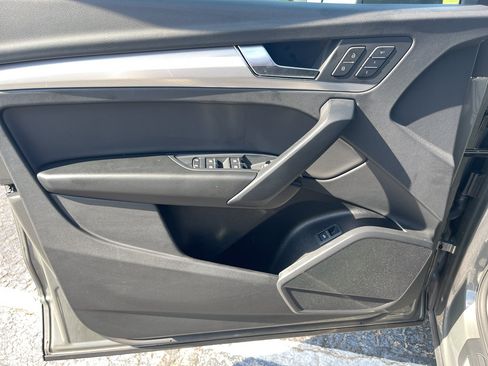 Used 2025 Audi Q5 2.0T Premium image 21