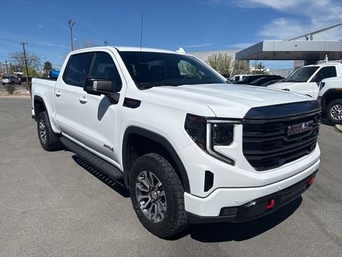 Used 2023 GMC Sierra 1500 AT4 w/ AT4 Premium Package image 4