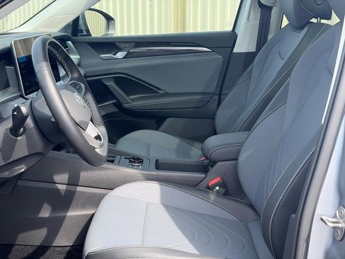 Used 2026 Volkswagen Tiguan SE w/ Panoramic Sunroof Package AWD/4WD image 20