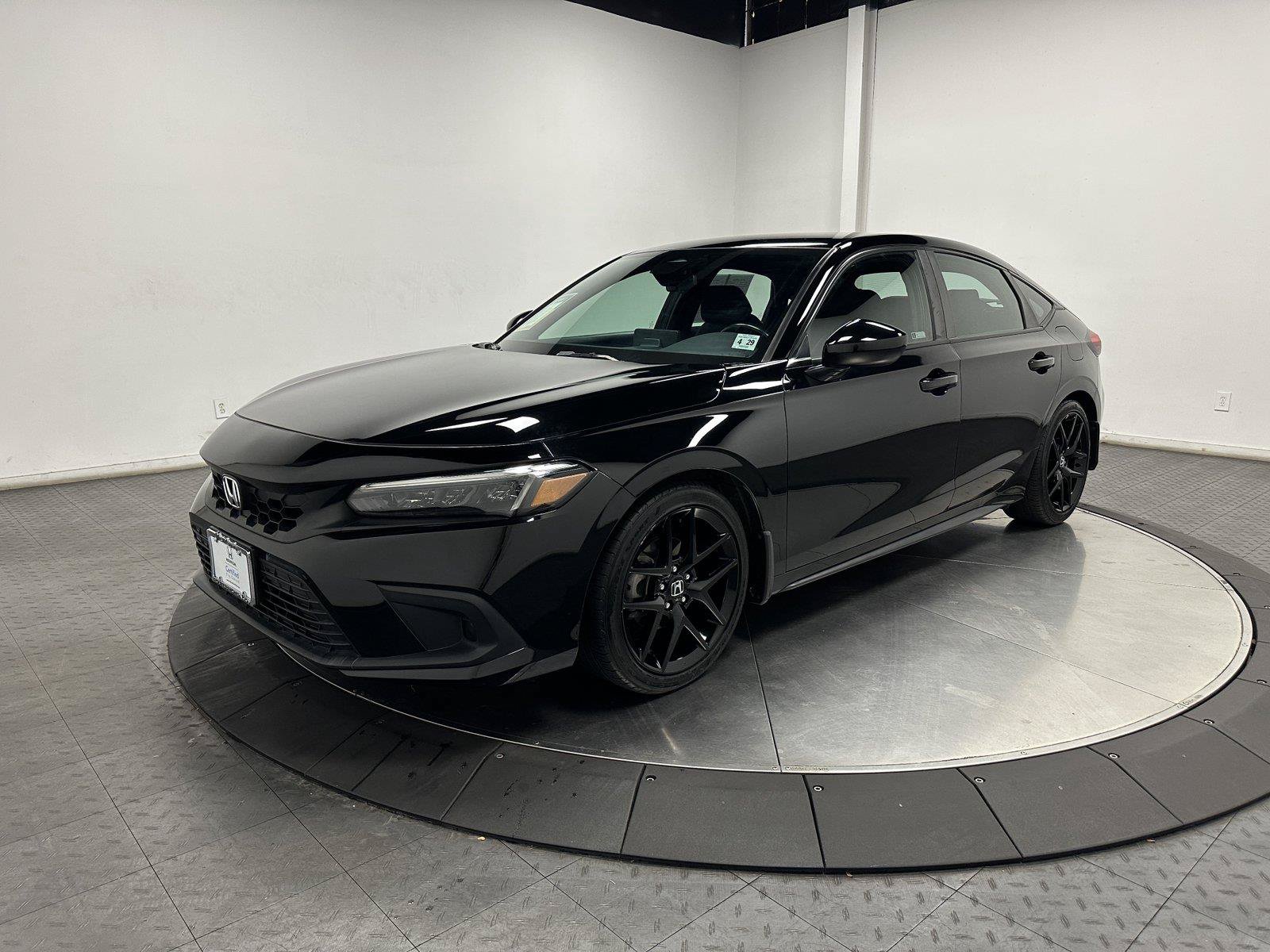 Used 2024 Honda Civic Sport image 1