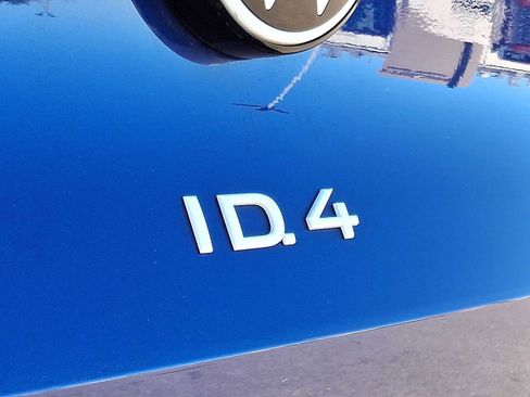 Used 2022 Volkswagen ID.4 Pro S image 37