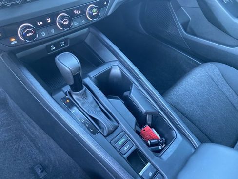 Used 2024 Honda Accord EX image 43
