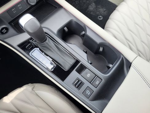 New 2026 Nissan Sentra SL w/ Floor Mat Package FWD image 15