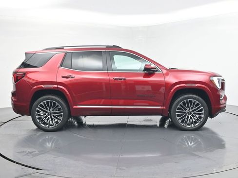 New 2026 GMC Terrain Denali w/ LPO, Black Badging Package image 6