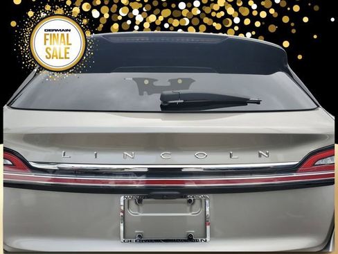 Certified 2023 Lincoln Nautilus Reserve w/ Equipment Group 201A image 14