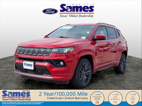 Used 2022 Jeep Compass Limited image 2