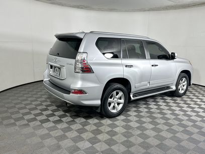 Used 2016 Lexus GX 460 w/ Navigation Package
