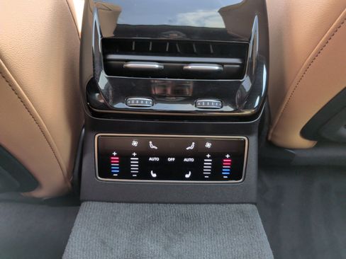 Used 2026 Audi A6 Premium Plus AWD/4WD image 38