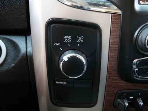 Used 2017 RAM 2500 Laramie image 35