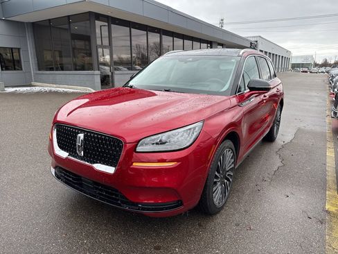 Used 2022 Lincoln Corsair Reserve w/ Equipment Group 201A image 1