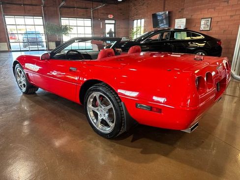 Used 1995 Chevrolet Corvette Base image 9