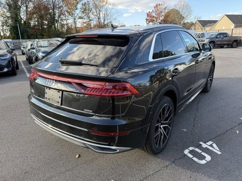 Used 2022 Audi Q8 Prestige image 7