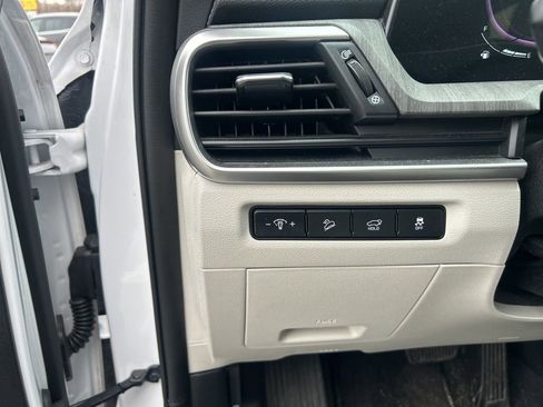 Certified 2023 Kia Telluride EX image 21