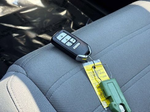 Used 2017 Honda CR-V EX image 27