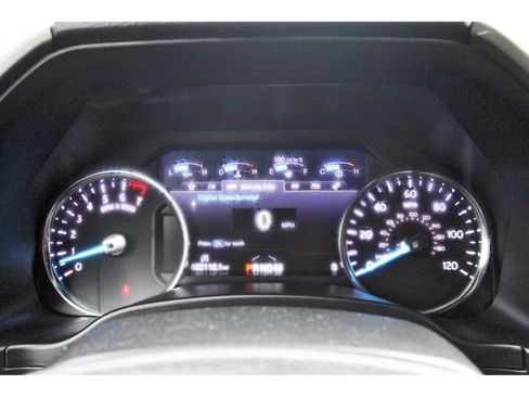 Used 2019 Ford Expedition XLT w/ Equipment Group 202A image 16